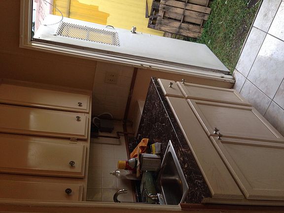 5th image of 5516 NW 199th Ter
