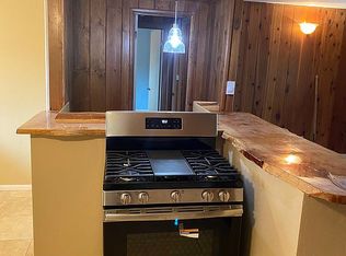 26127 Saunders Meadow Rd, Idyllwild, CA 92549