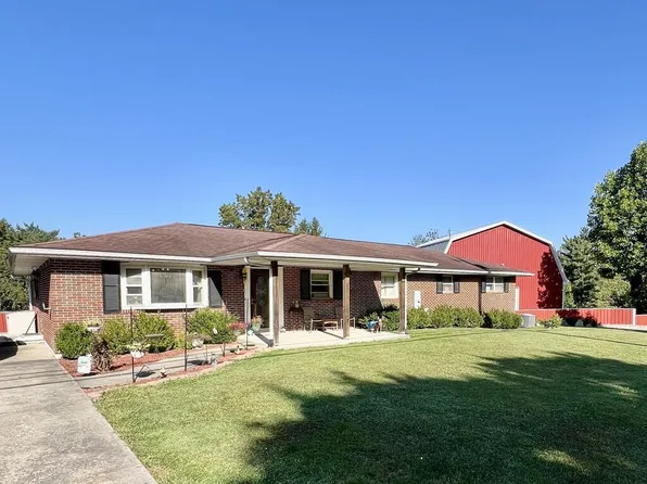 1183 Dry Hill Rd, Beckley, WV 25801