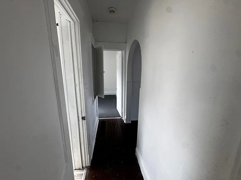 880 Stevenson Rd Cleveland, Oh. 44110 — Photo 13