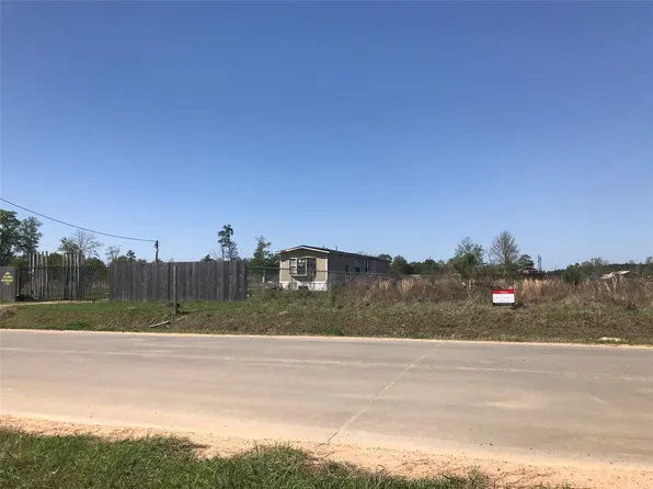 248 Road 5043, Cleveland, TX 77327