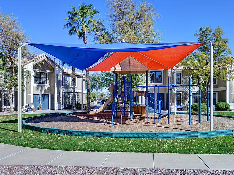 Cottonwood Crossing — Photo 6