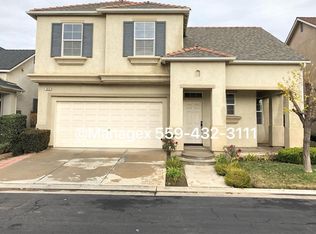 613 W Madrid Ln, Clovis, CA