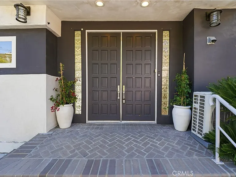 5035 Escobedo Dr — Photo 44