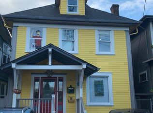 2142 NW Irving St APT B, Portland, OR 97210