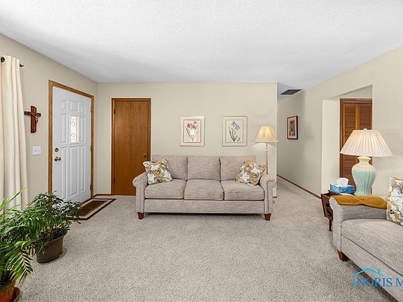 5th image of 4374 Carney Dr