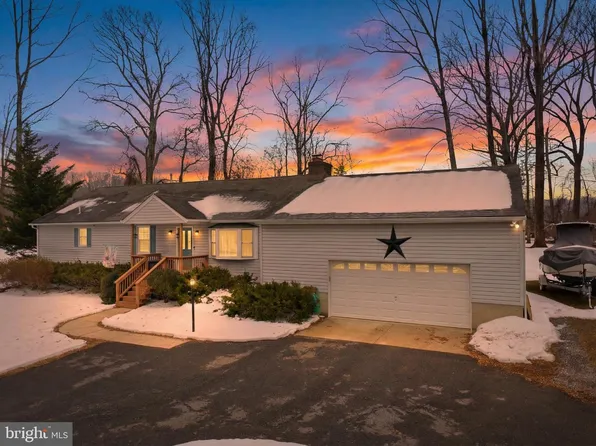 1746 Underwood Rd, Gambrills, MD 21054