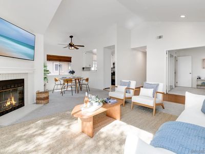11263 Avenida De Los Lobos Unit D, San Diego, CA, 92127