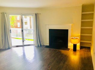 1535 Lincoln Way APT 202, McLean, VA 22102