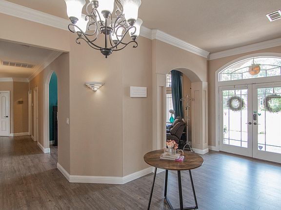 3rd image of 2664 Cumberland Dr
