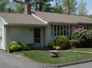 24 Idlewood Ave, Dartmouth, MA 02747