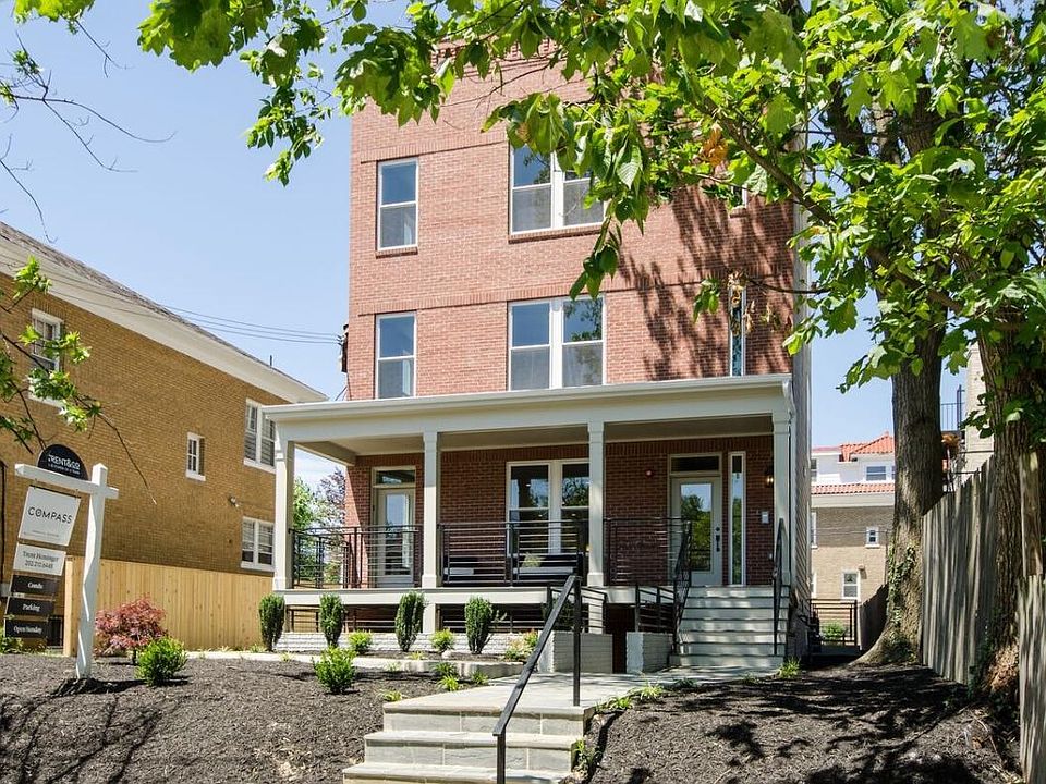 Frontal View of Property