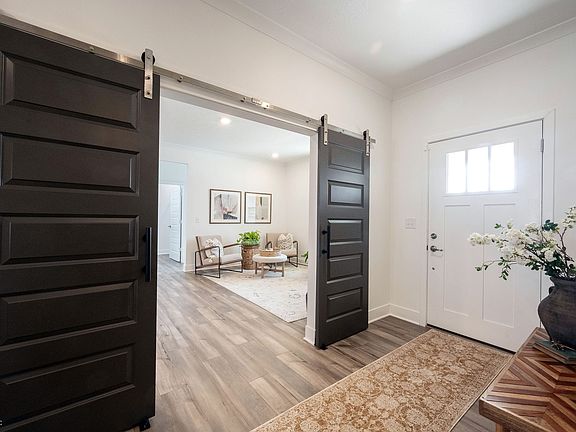 5th image of 720 Keck Way