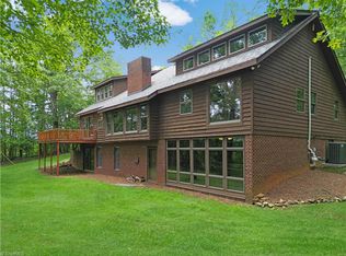 1102 Hoover Hill Rd, Asheboro, NC 27205