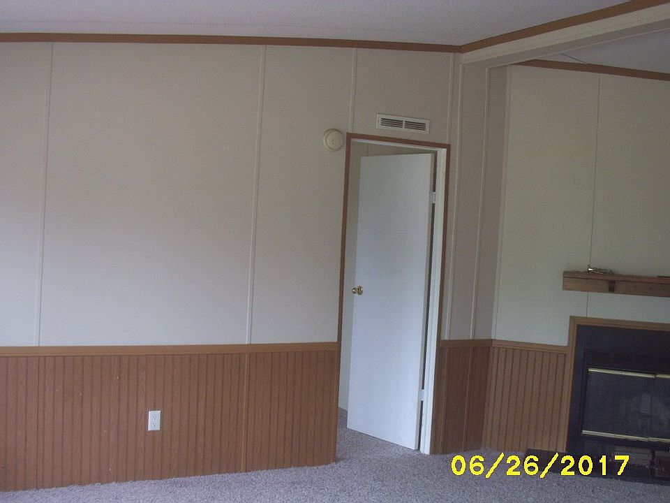 2nd image of 606 Richmond Hill Pkwy