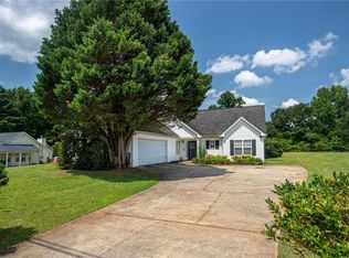130 Mills Lndg, Covington, GA 30016
