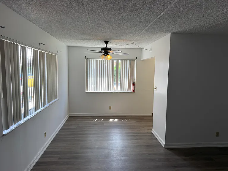 700 Village Green Ct #101 — Photo 38