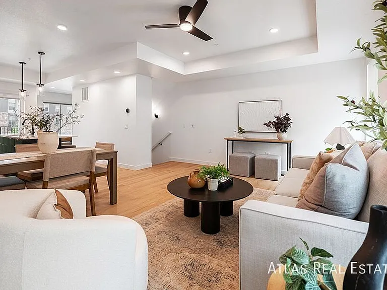 240 Osiander Street — Photo 1