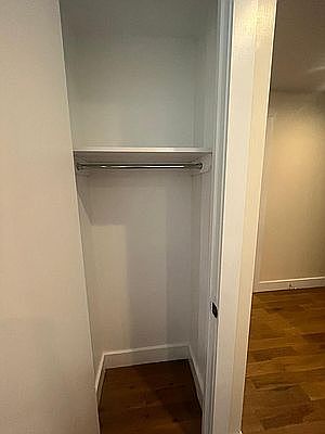 5th image of 333 Cypress Ave #4B