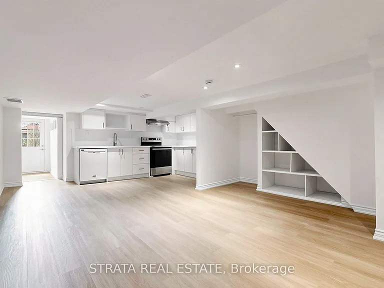 158 McRoberts Ave — Photo 11