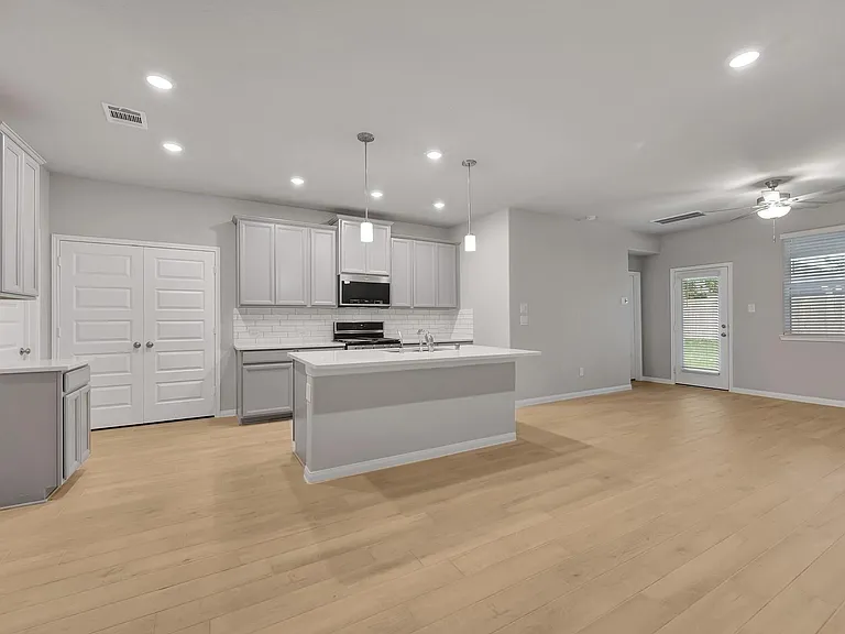 18757 Timber Glen Dr — Photo 9