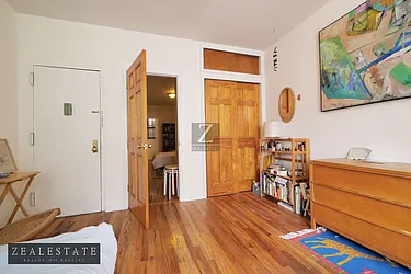 Rented by ZealEstate Group Inc