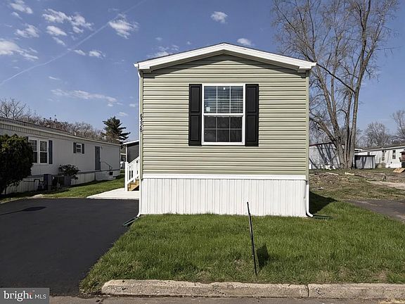 3rd image of 6326 Fuler Dr