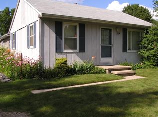 704 Dadson Dr, Lansing, MI 48911