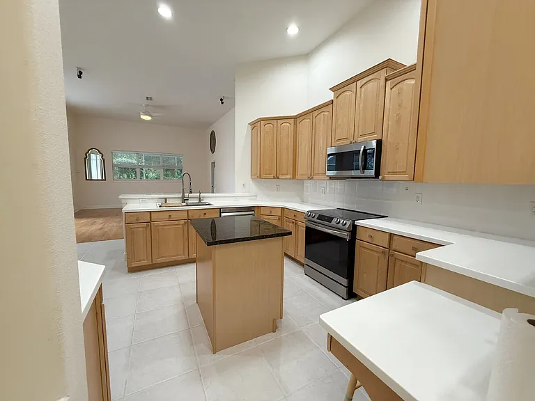 11349 Wedgemere Dr — Photo 20