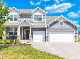 8376 Comstock Ct NW, Pickerington, OH 43147