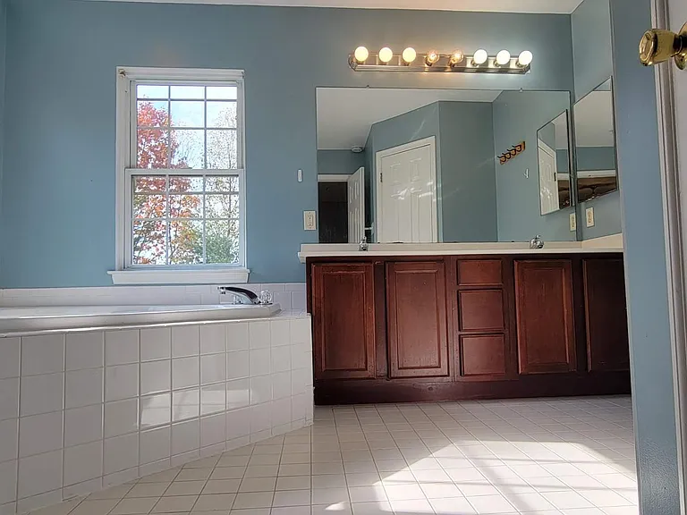 1533 S Rambling Way — Photo 93