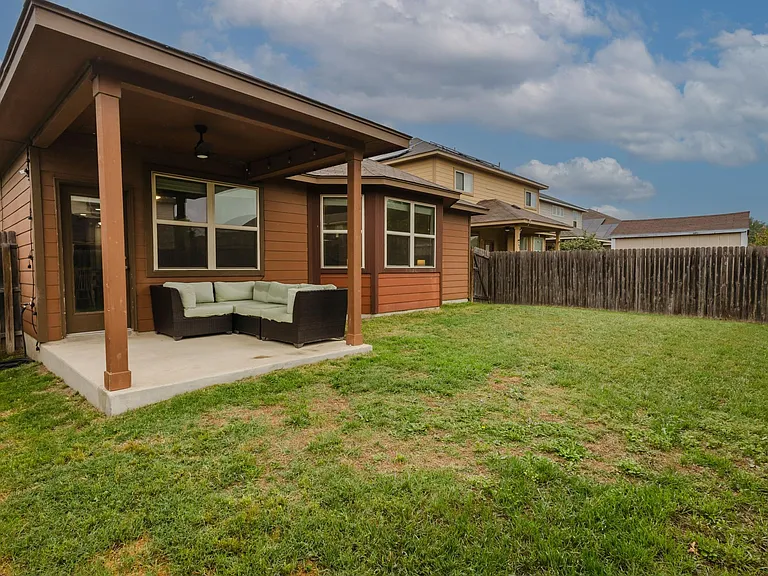 2526 Skybound — Photo 24