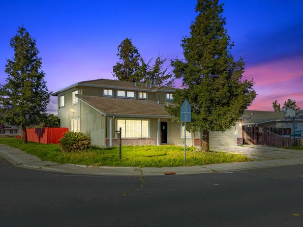 1353 Wawona St, Manteca, CA 95337