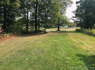 300 E Ridge Rd, Skowhegan, ME 04976