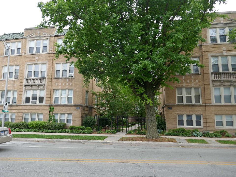 1st image of 207 Washington Blvd APT 3W