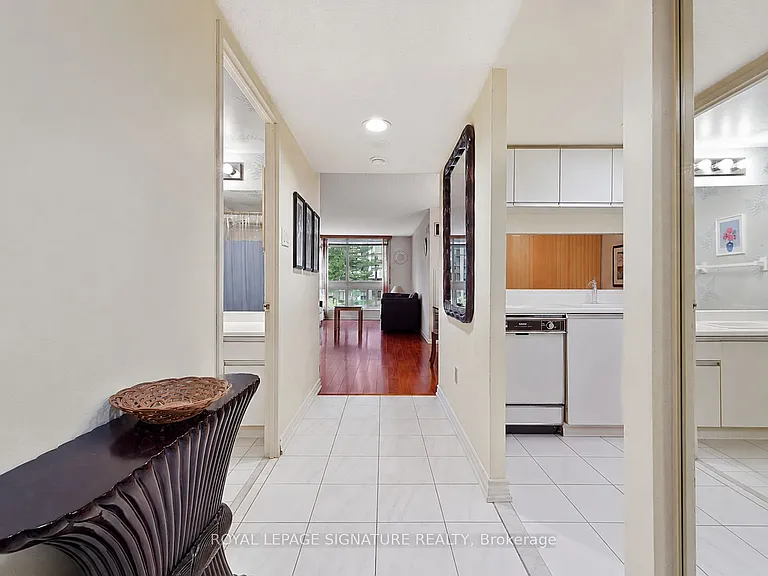 5 Kenneth Ave #205 — Photo 3