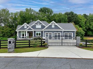 845 Brown Store Rd NW, Kennesaw, GA 30101