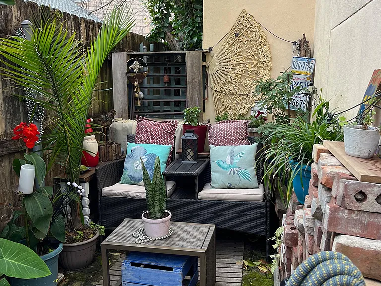 Garden seating