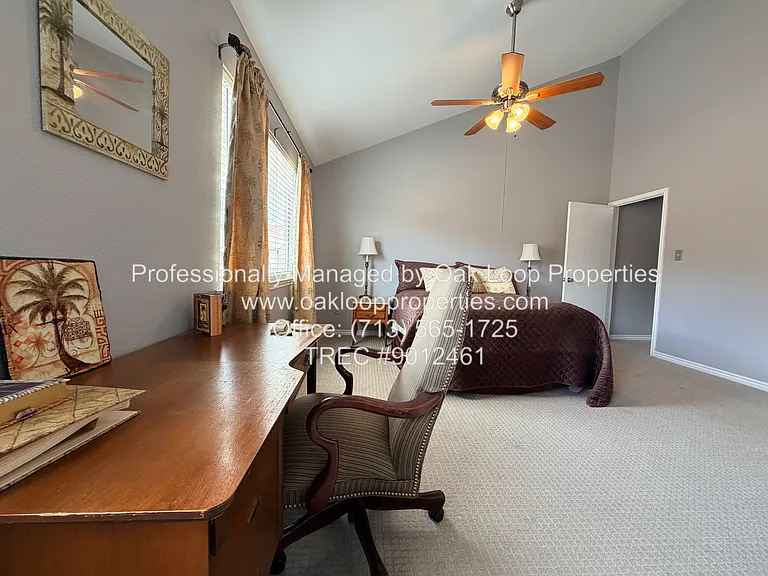 726 Country Place Dr #B — Photo 13