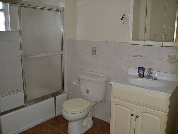 5th image of 9144 120th St