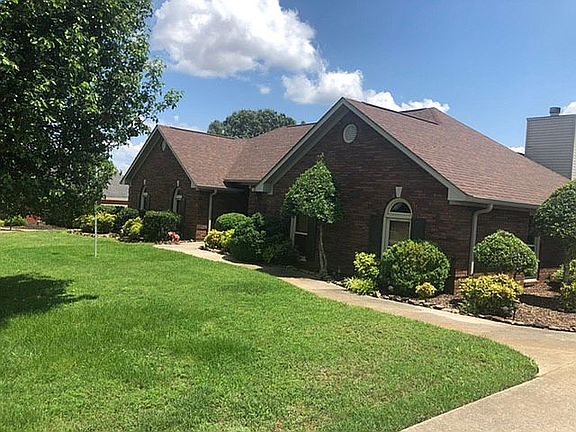 3rd image of 300 James K Taylor Ln