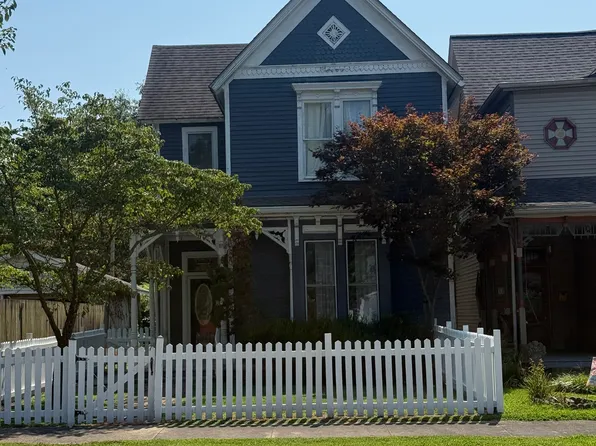 124 Powell St, Henderson, KY 42420