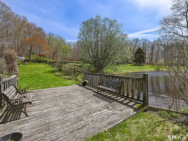 2 Race Hill Rd — Photo 34