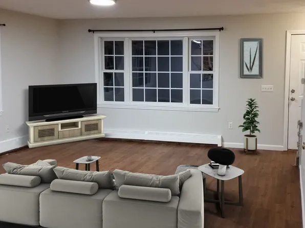 54 Penn Ave, Worcester, MA 01604