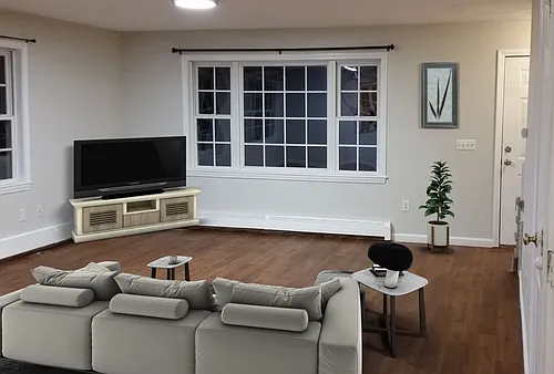 54 Penn Ave Photo 1