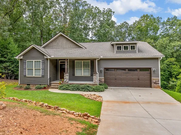 514 Mockingbird Ln, Spartanburg, SC 29307