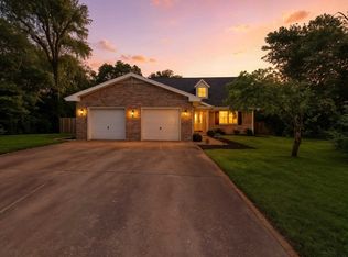 816 Lamont Ln, Henderson, KY 42420