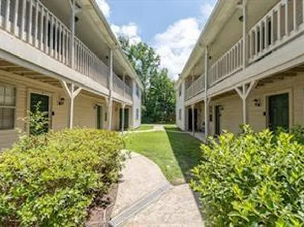737 Heavens Dr APT 2, Mandeville, LA 70471