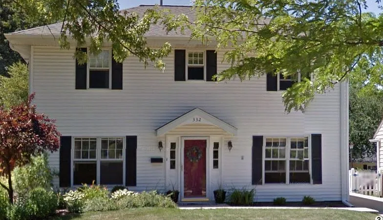 332 Taylor Ave photo 1