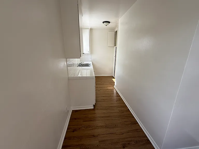 1331 N Alta Vista Blvd #207 — Photo 7